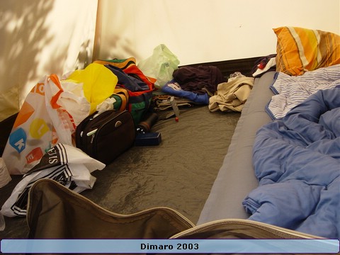 124.Best lekker zo'n tent voor je alleen! - 2498.jpg