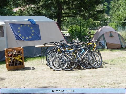 128.De fietsen stonden er al klaar voor... - 2502.jpg